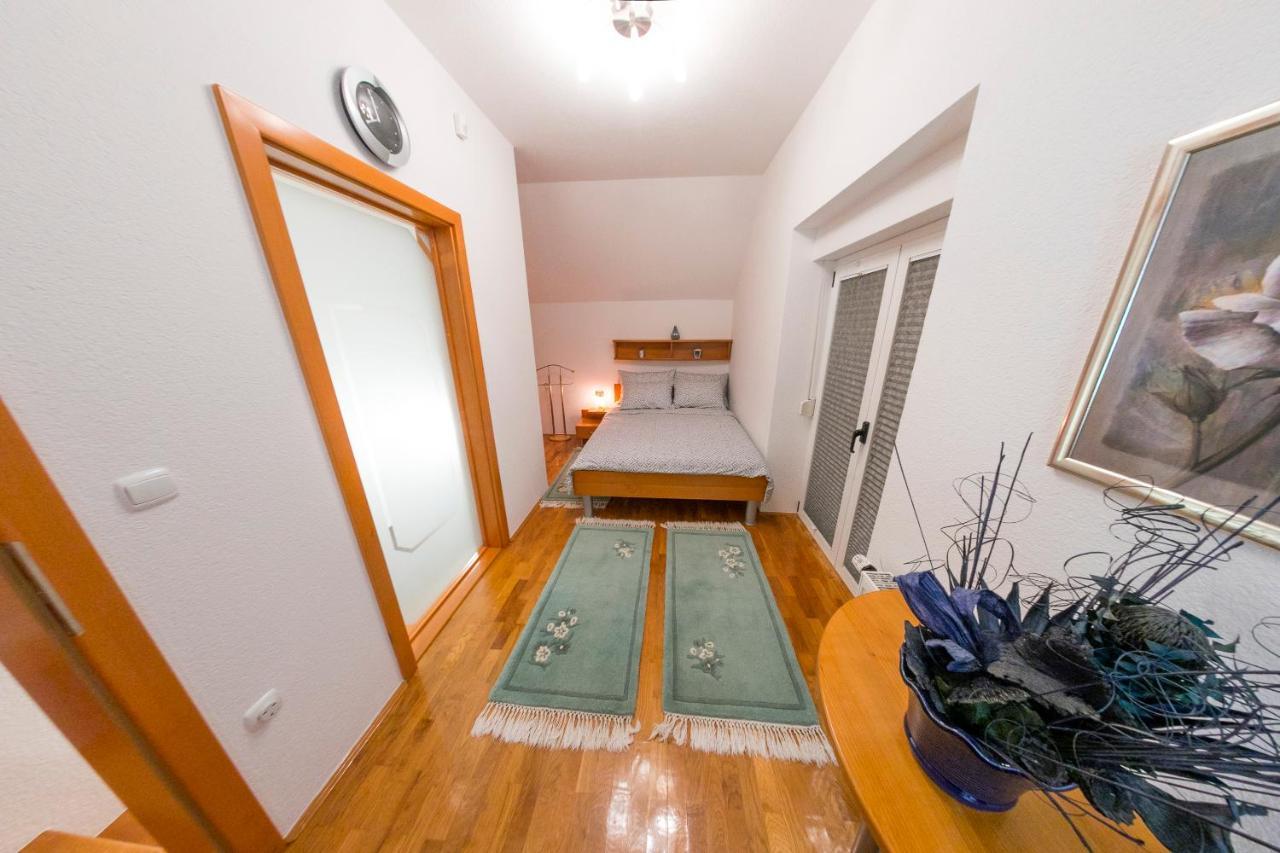 Holiday Home Villa Sara Bihać Εξωτερικό φωτογραφία