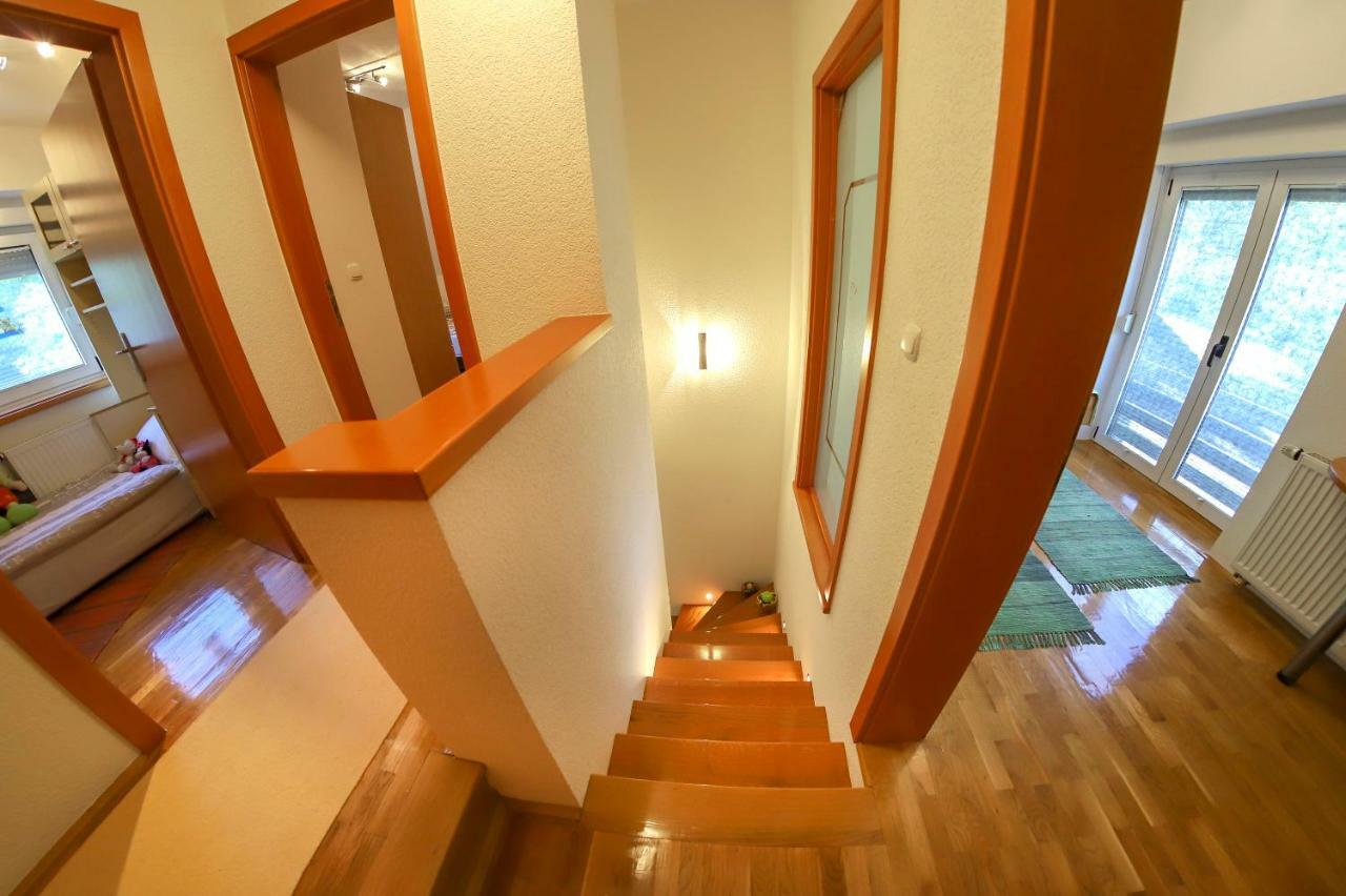 Holiday Home Villa Sara Bihać Εξωτερικό φωτογραφία