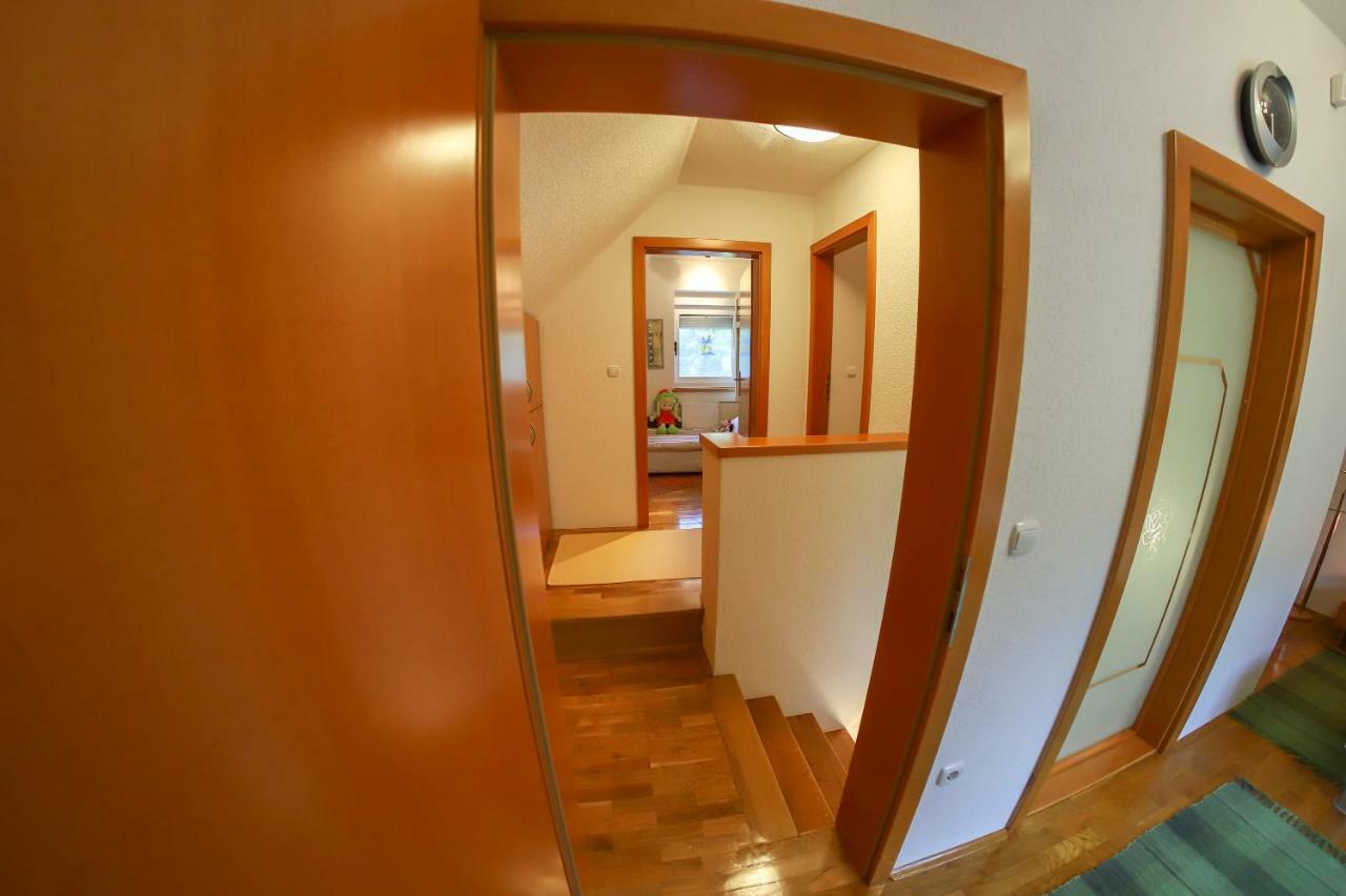Holiday Home Villa Sara Bihać Εξωτερικό φωτογραφία