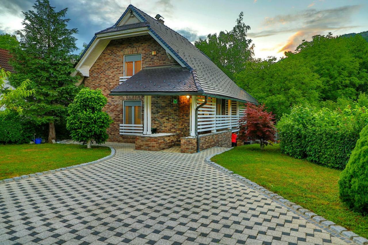 Holiday Home Villa Sara Bihać Εξωτερικό φωτογραφία